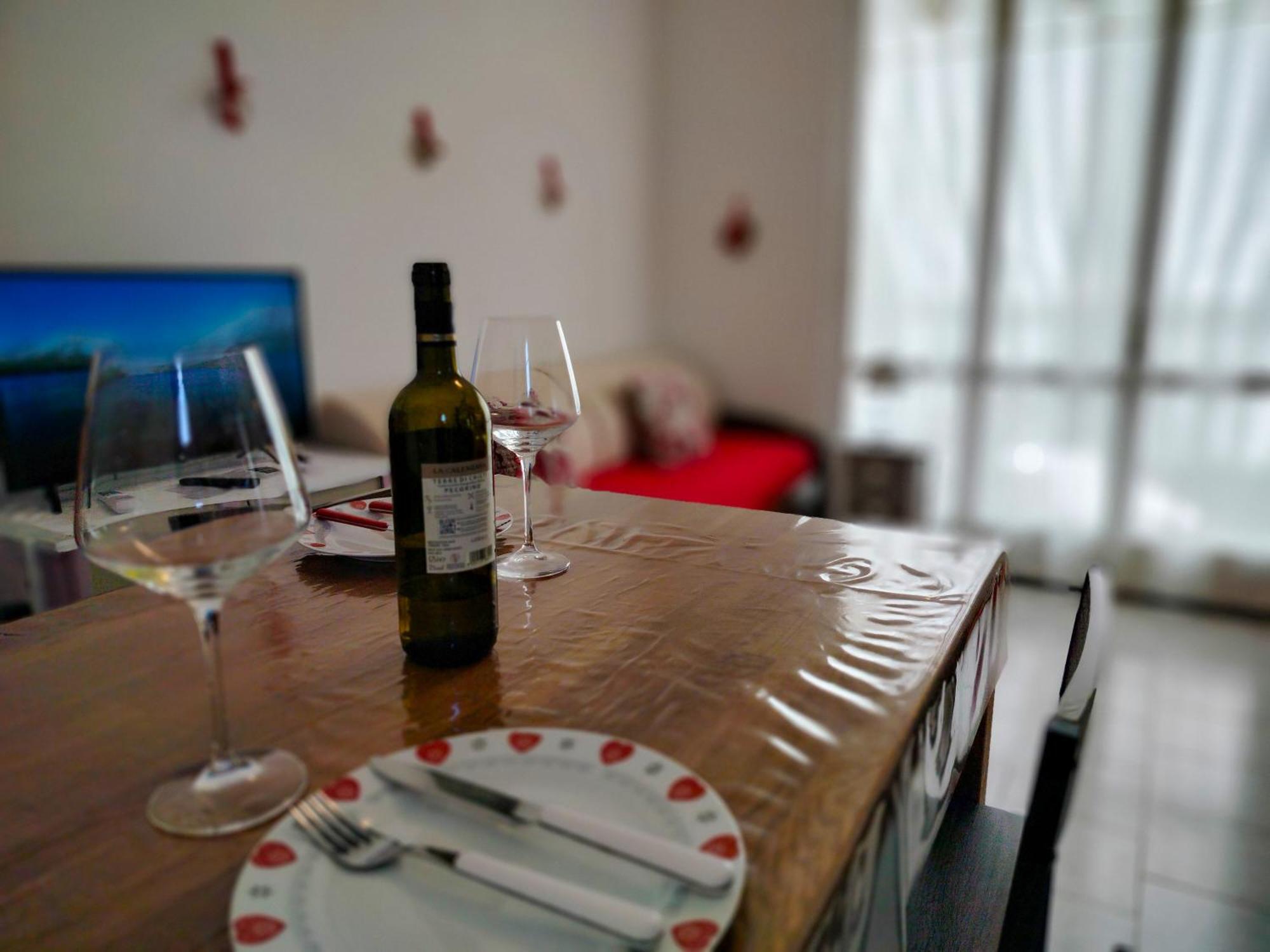 Sweetheart Apartment Busto Arsizio Exteriör bild